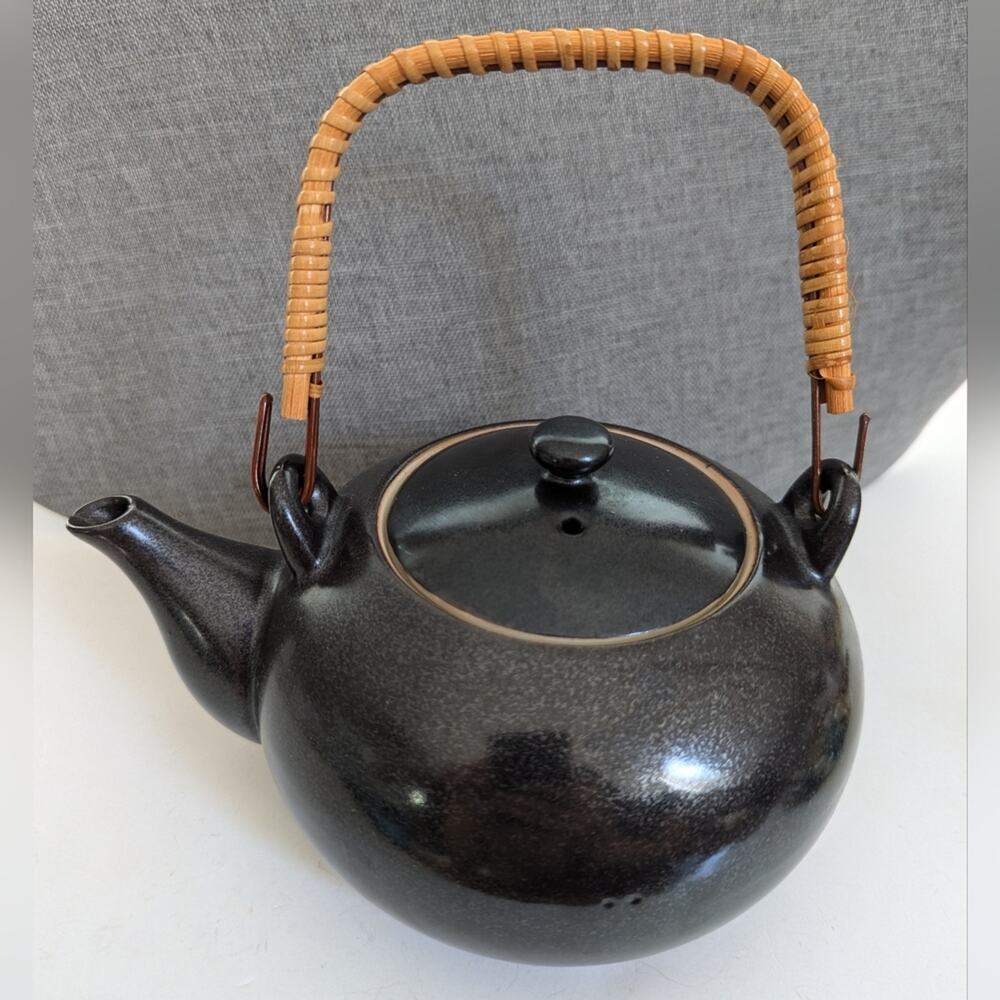 Black Ceramic Teapot with Woven Rattan Handle